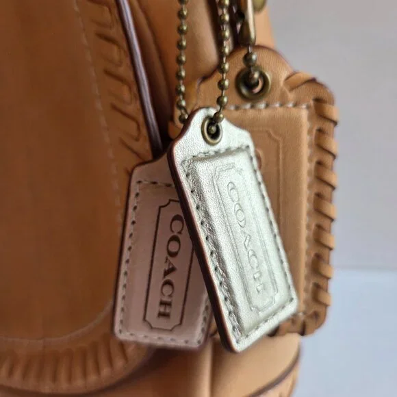 EUC Coach Poppy Whipstitched Hobo (#19004) in Natural Vachetta Leather - Picture 5 of 16